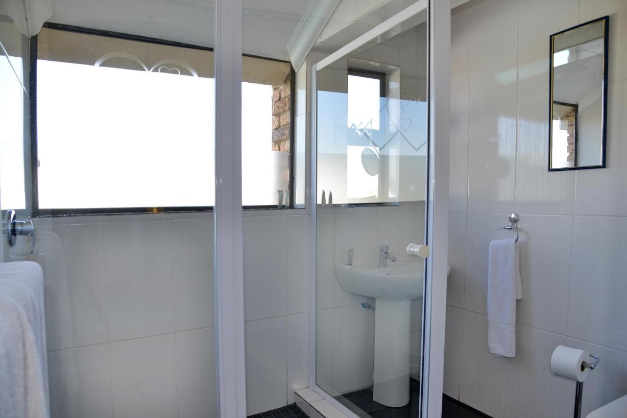 Annie'S Boutique Guesthouse And Garden Spa Hartbeespoort Kültér fotó