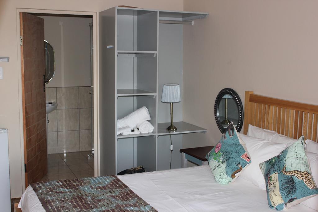 Annie'S Boutique Guesthouse And Garden Spa Hartbeespoort Kültér fotó