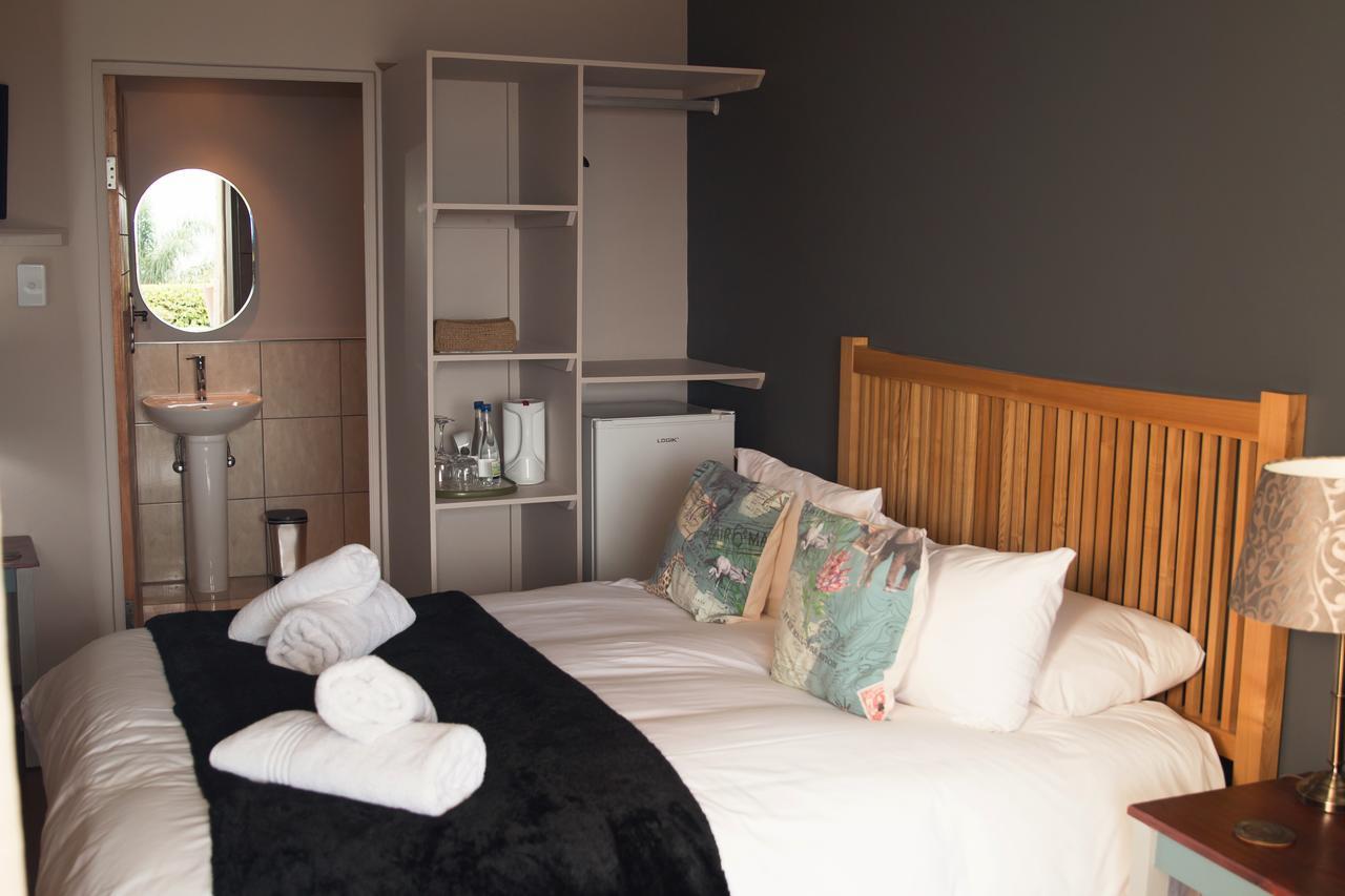 Annie'S Boutique Guesthouse And Garden Spa Hartbeespoort Kültér fotó