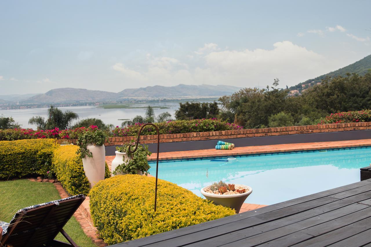 Annie'S Boutique Guesthouse And Garden Spa Hartbeespoort Kültér fotó